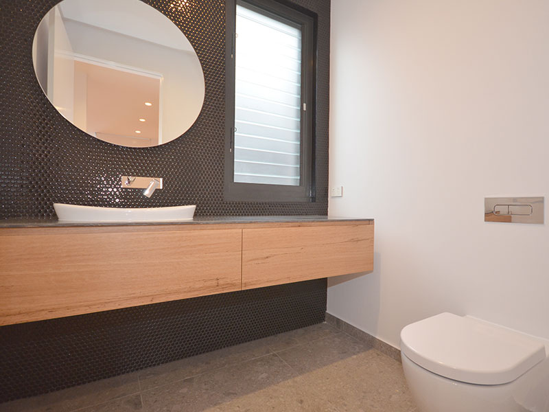 Bathroom Renovations Ballarat REV2 Slider 3