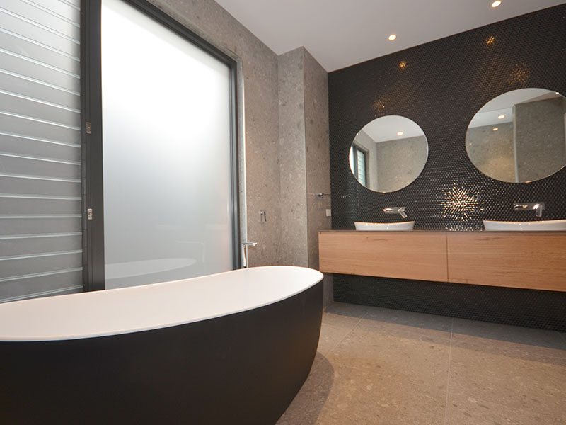 Bathroom Renovations Ballarat REV2 Slider 4